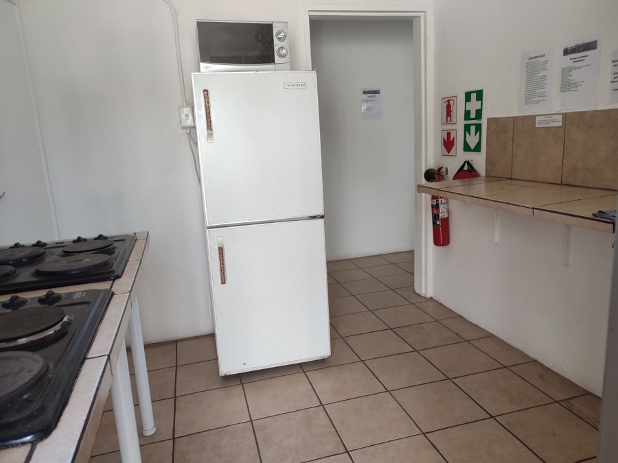 10 Bedroom Property for Sale in Brandwag Free State